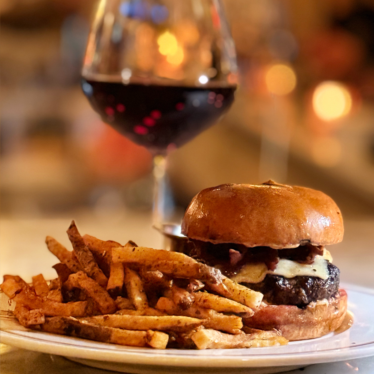 bar-burger-web Bar Burger at The Wild Fig